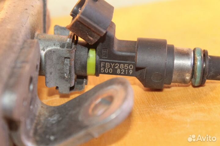 Форсунка топливная Nissan MR20DE 2.0