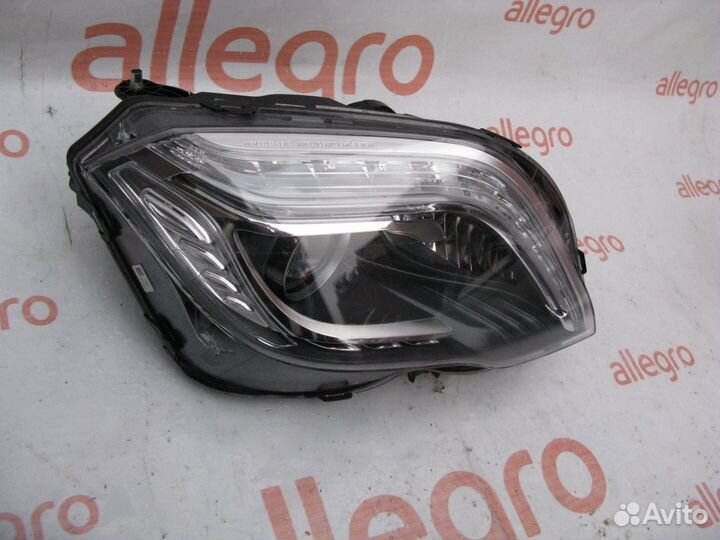Фара правая Mercedes GLK X204 W204
