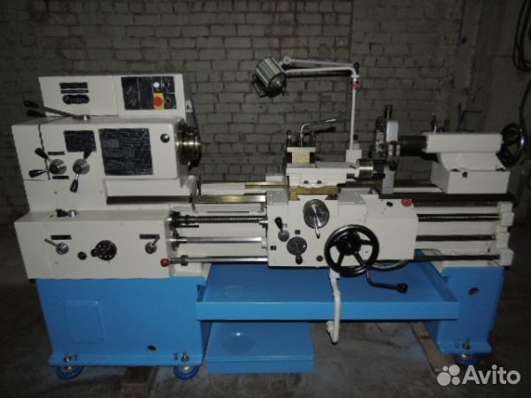 Токарь-универсал