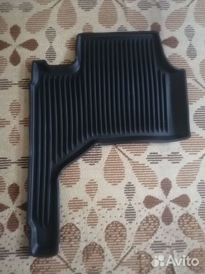 Комплект резиновых ковриков Lexus LX600 VIP