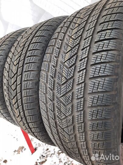 Pirelli Scorpion Winter 275/45 R20