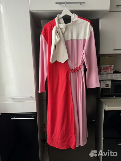 Очень красивое платье 48-50