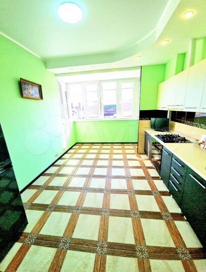 2-к. квартира, 57 м², 4/4 эт.