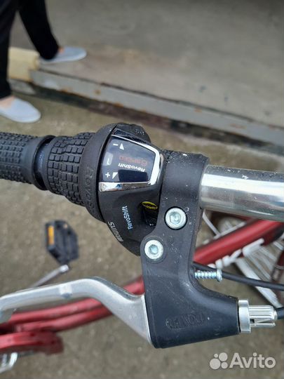 Велосипед взрослый трёхколёсный