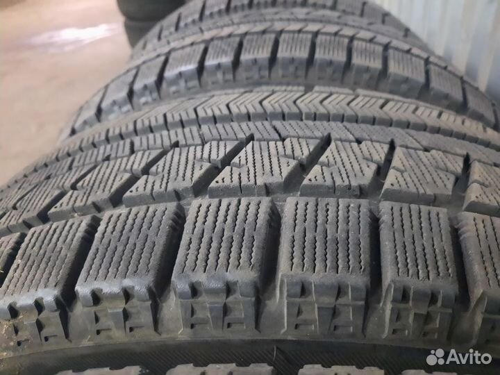 Bridgestone Blizzak VRX 175/65 R14