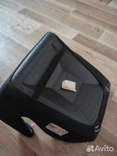 Детское кресло