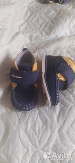 Ботинки замшевые