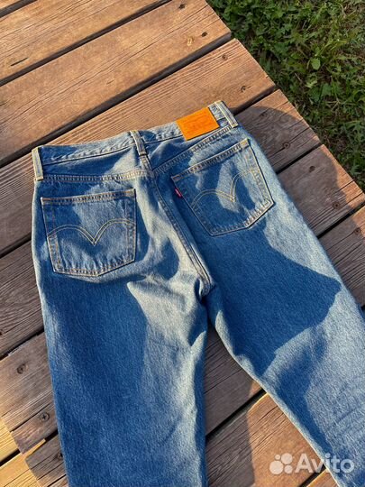 Женские джинсы levis 501 W27