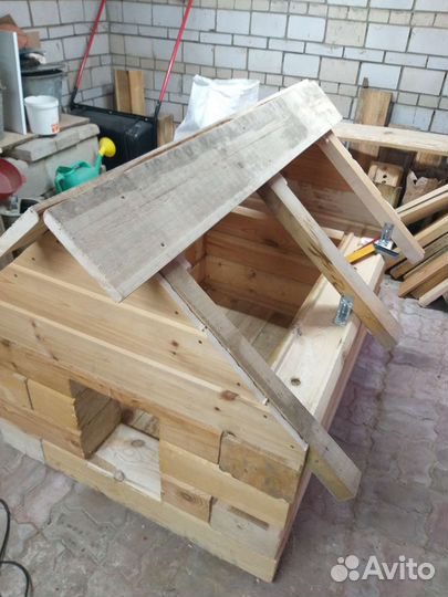 Будка для собаки