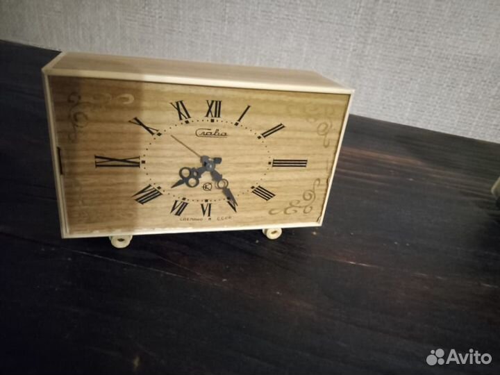Часы настольные СССР в работу