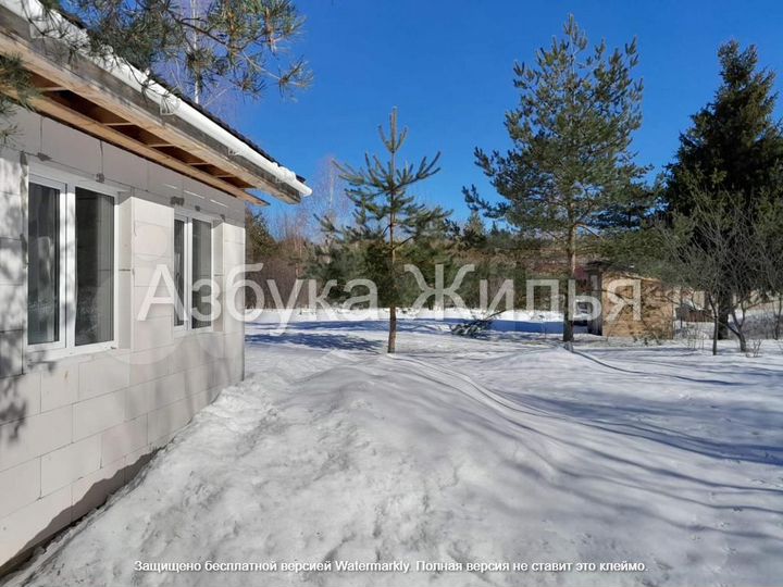 Дача 26 м² на участке 20 сот.