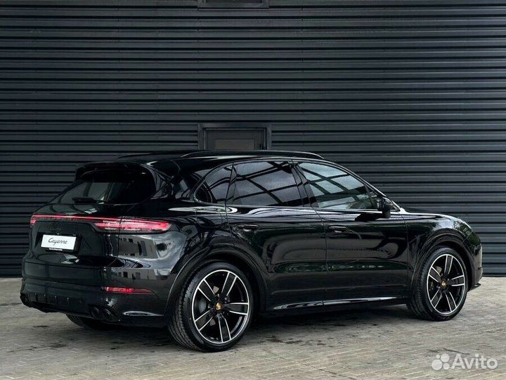 Porsche Cayenne, 2022