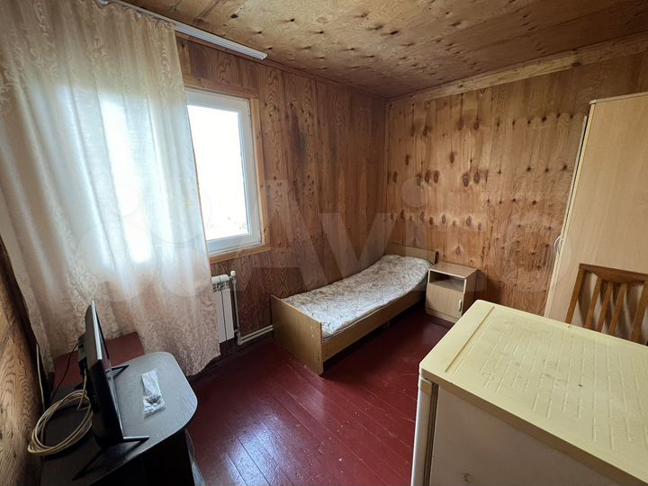 Комната 12 м² в 2-к., 1/1 эт.