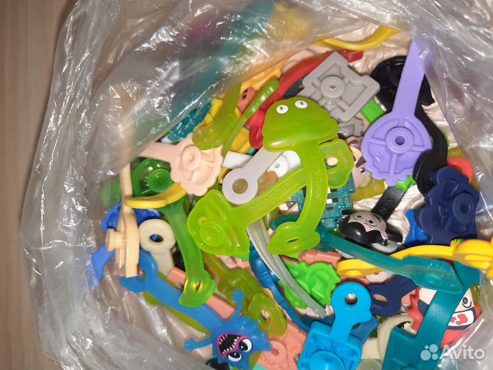 Скрепыши магнит разные сезоны