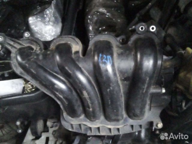 Hyundai i30 2010 г 1.6 колектор впускной