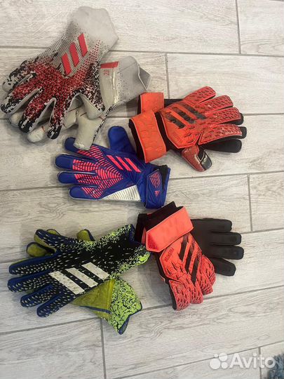 Бутсы Адидас Немезис и перчатки адидас