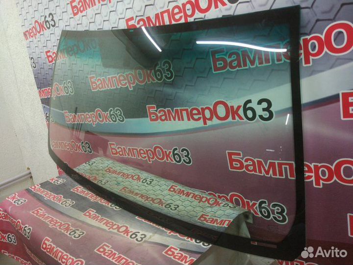 Стекло лобовое Toyota Land Cruiser 200 2008