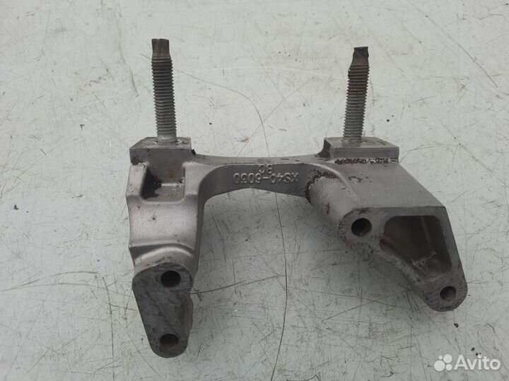 Кронштейн опоры двигателя Форд Торнео Коннект