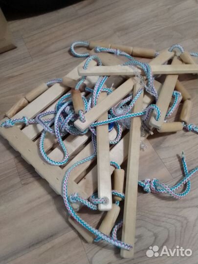 Качель деревянная