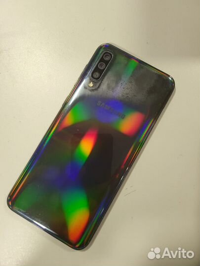 Samsung Galaxy A50, 4/64 ГБ