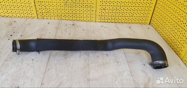 Патрубок интеркулера правый Land Rover Range Rover