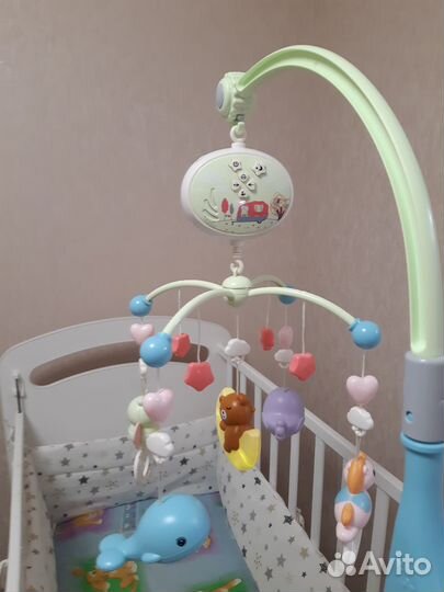 Детский мобиль в кроватку, музыкальный
