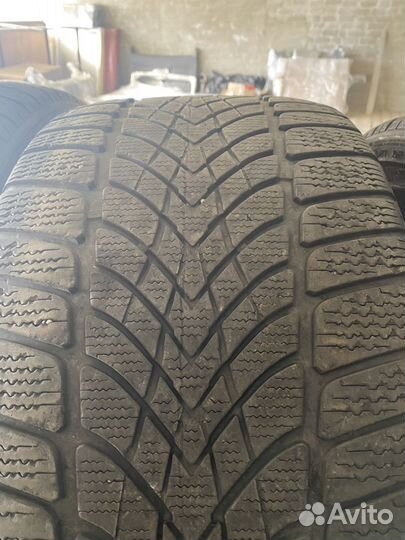 Dunlop SP Winter Sport 4D 275/30 R21