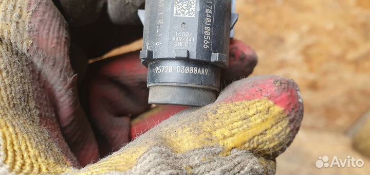 Датчик парковки Kia Sportage 2016-2021