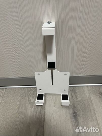 Продам игровую консоль Sony 4 slim 1tb