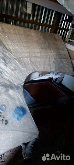 Стойка ресепшен