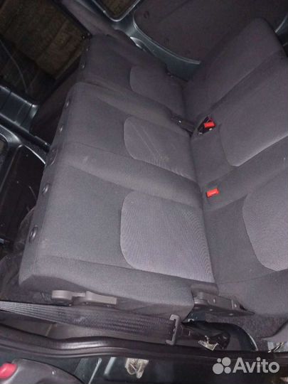 Сиденья задние Fiat Doblo 2012