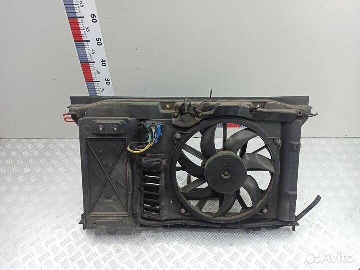 Вентилятор охлаждения Peugeot 308 T7 2009