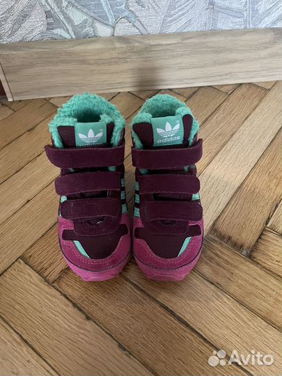 Демисезонные кросовки adidas
