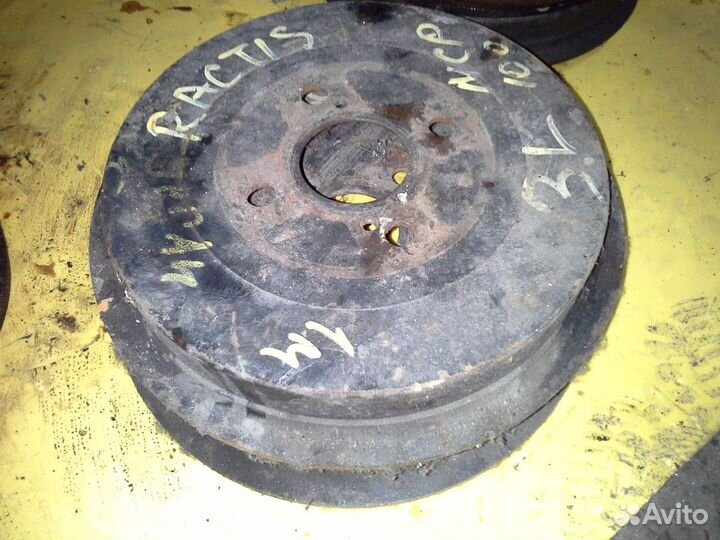 Тормозной барабан задний на toyota ractis NCP100