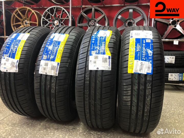 Habilead ComfortMax S801 215/65 R16 98H