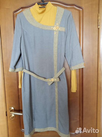 Платья офисные р. 46-48