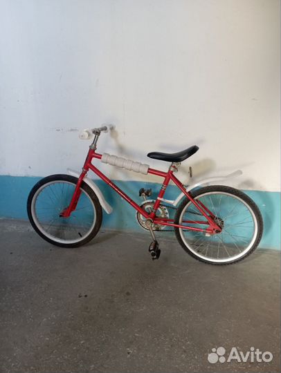 Велосипед подростковый, колеса 20