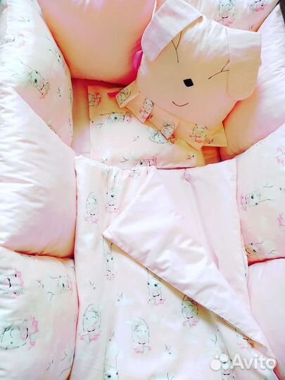 Комплект в детскую кроватку