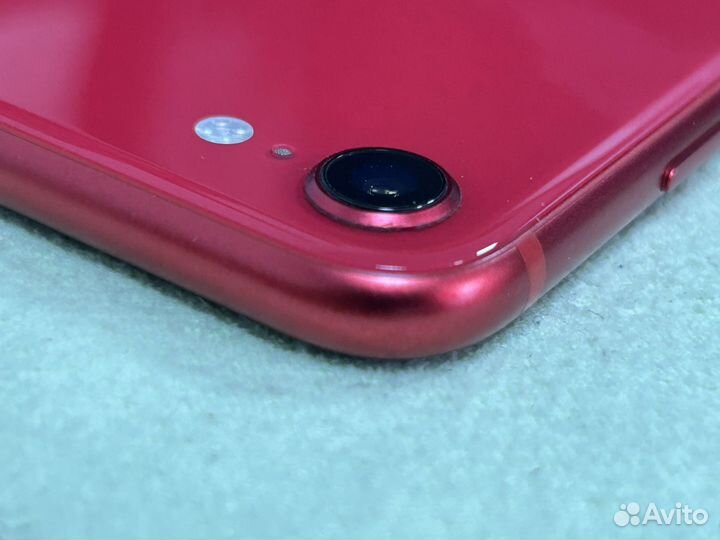 iPhone SE (2020), 64 ГБ