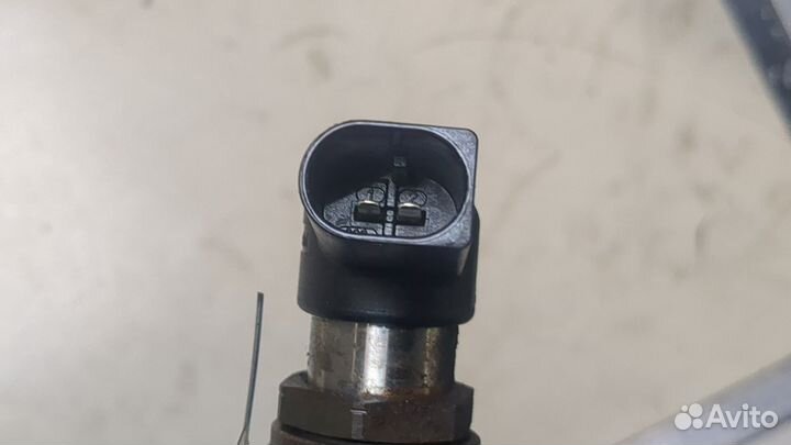 Форсунка топливная Seat Ibiza 4