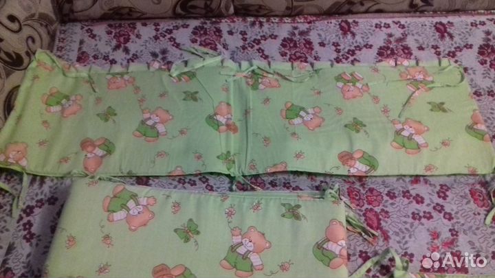 Бортик для детской кроватки