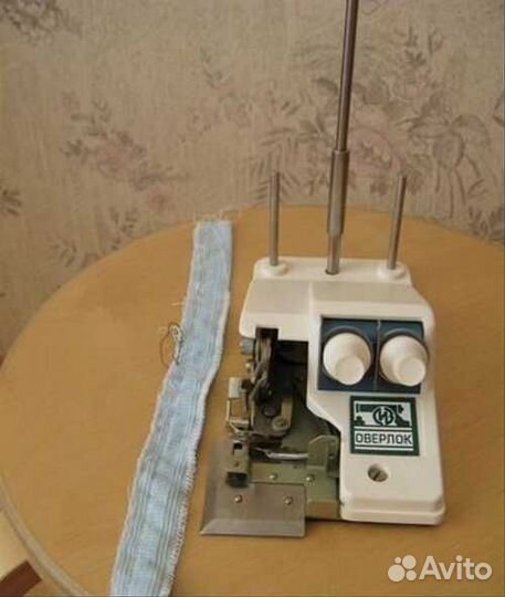 Приставка краеобметочная оверлок к бытовым швейным