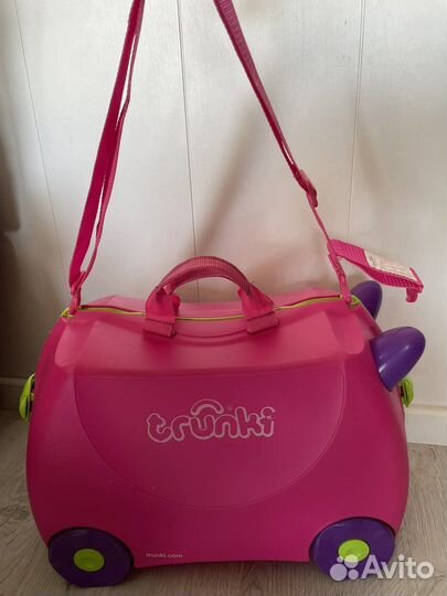 Чемодан на колесах детский trunki
