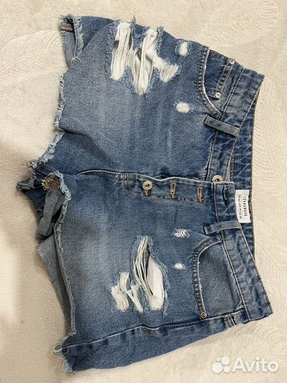 Джинсовые шорты