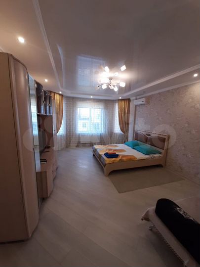 1-к. квартира, 50 м², 1/4 эт.