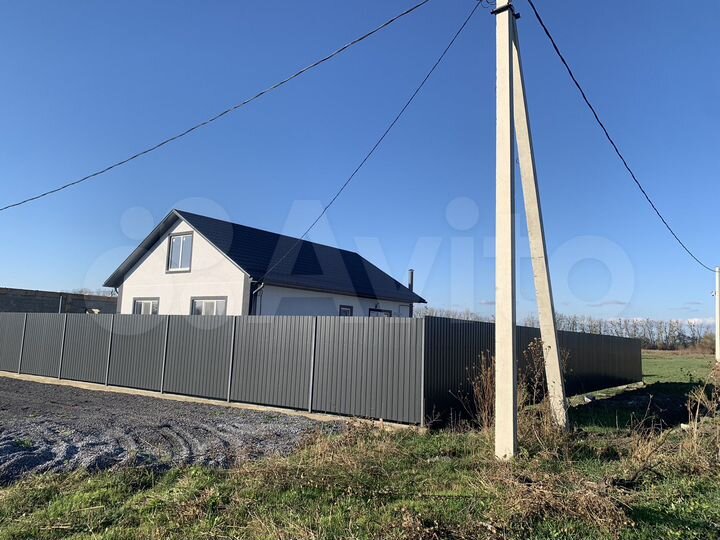 Дом 100 м² на участке 5 сот.