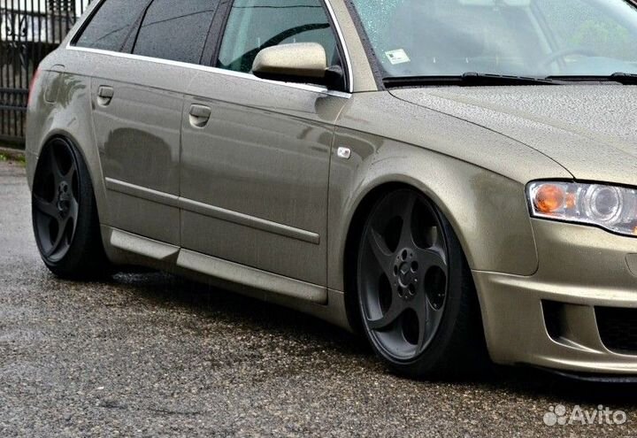 Нижние молдинги дверей Audi A4 B6 / B7