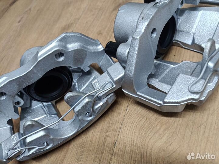 Передний суппорта форд фокус Мазда