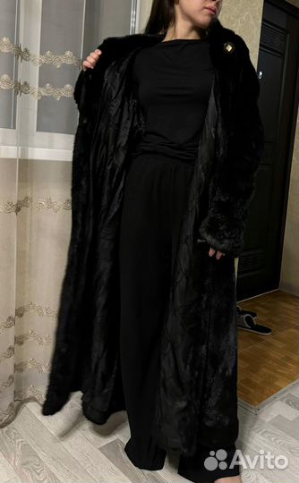 Продается норковая шуба