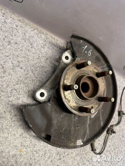 Кулак поворотный передний левый Chevrolet Cruze